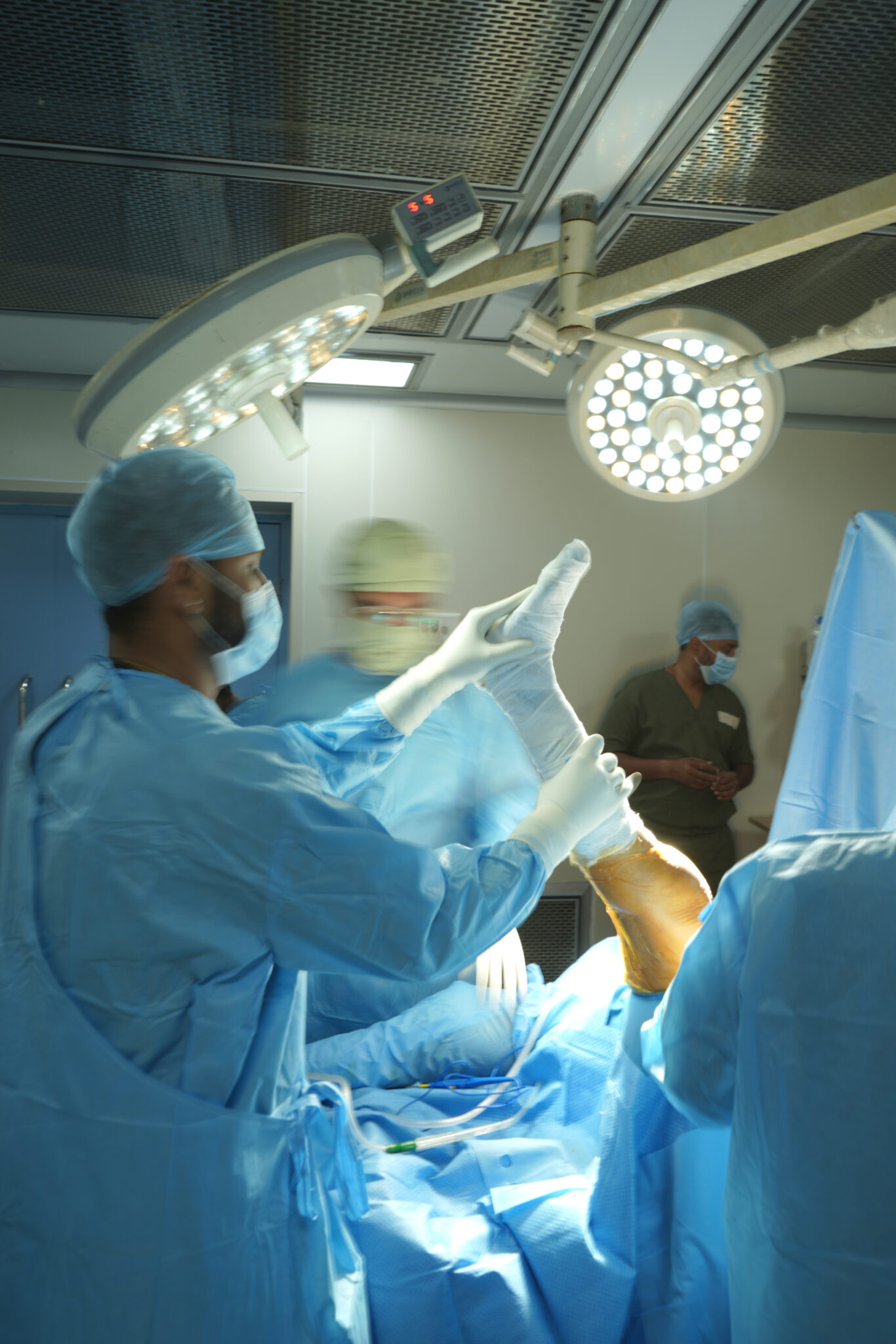 Lower post-surgery pain due to precision and less trauma