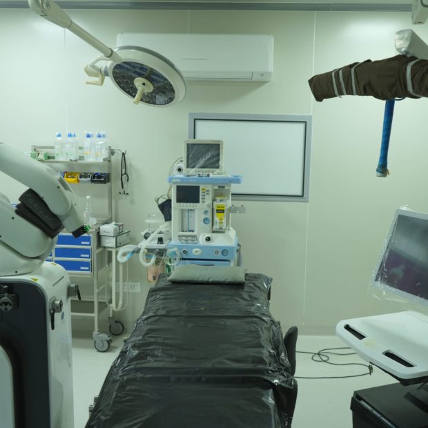 Robotic Knee Replacement